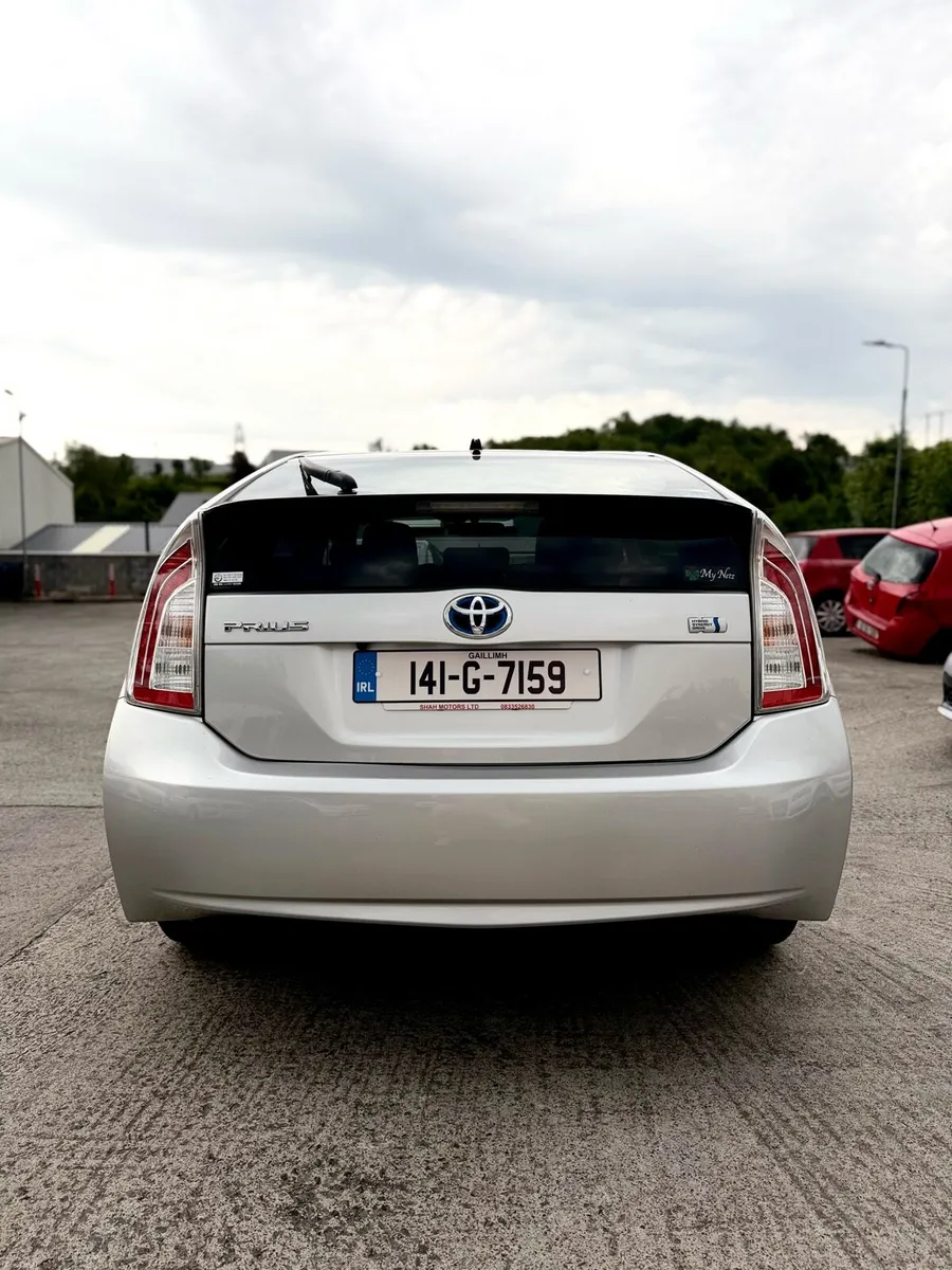 2014 TOYOTA PRIUS 1.8 HYBRID - Image 4