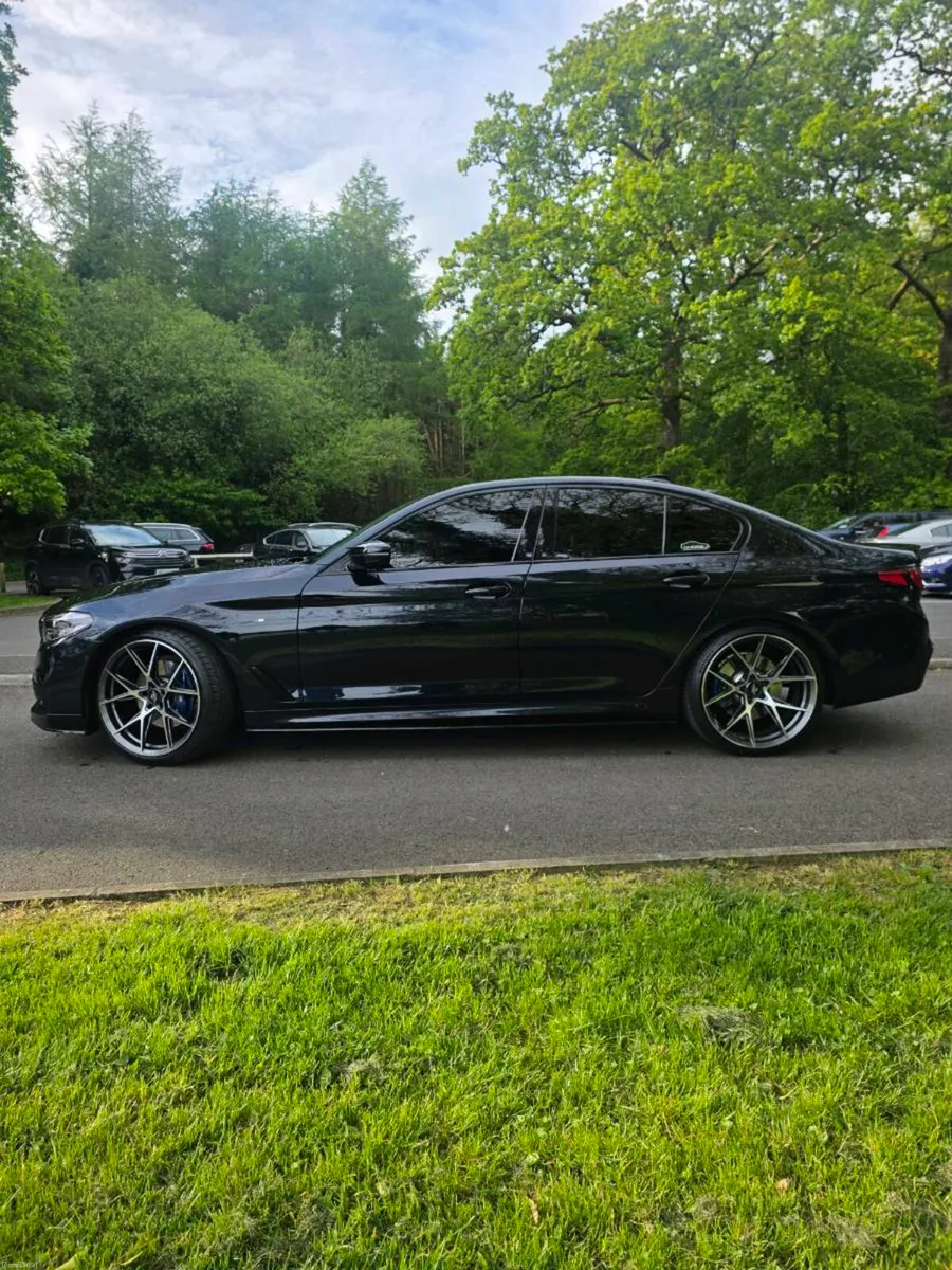 Bmw 530D - Image 2