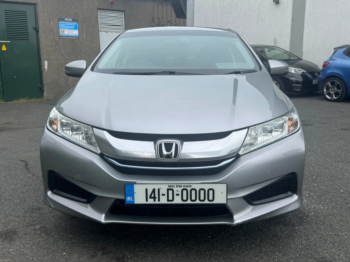 Honda Grace 1.5 Hybrid Full Options - Image 3