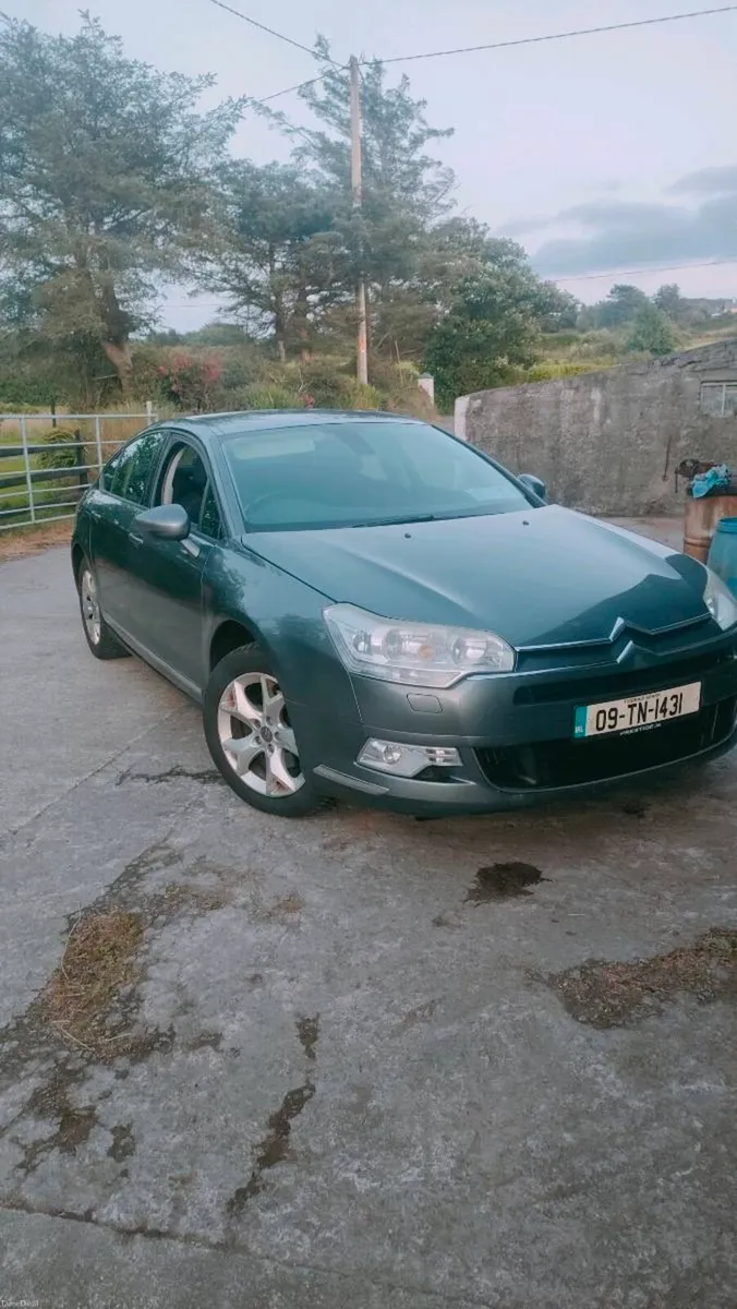 Citroen C5 Diesel Taxed & Test - Image 1
