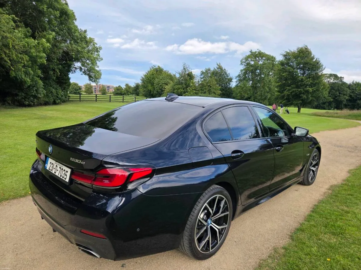 231 BMW 530E MSPORT - Image 4