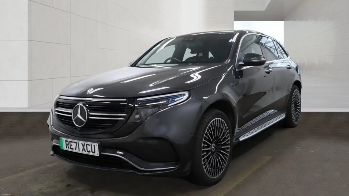 MERCEDES-BENZ EQC 400 AMG LINE PREMIUM - Image 3