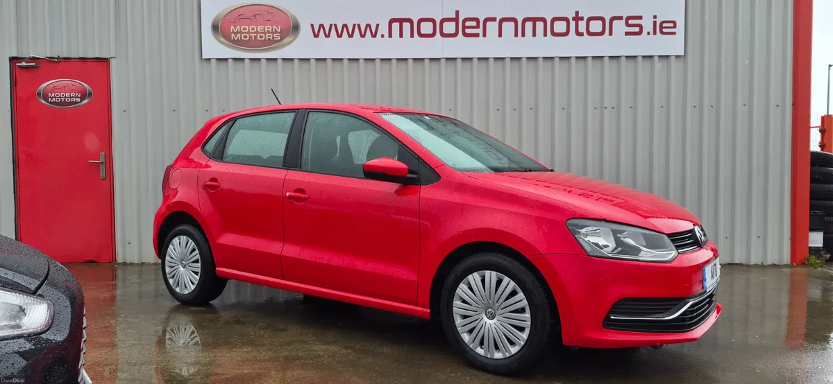 Volkswagen Polo automatic comfort 1.2 tsi low kms - Image 2