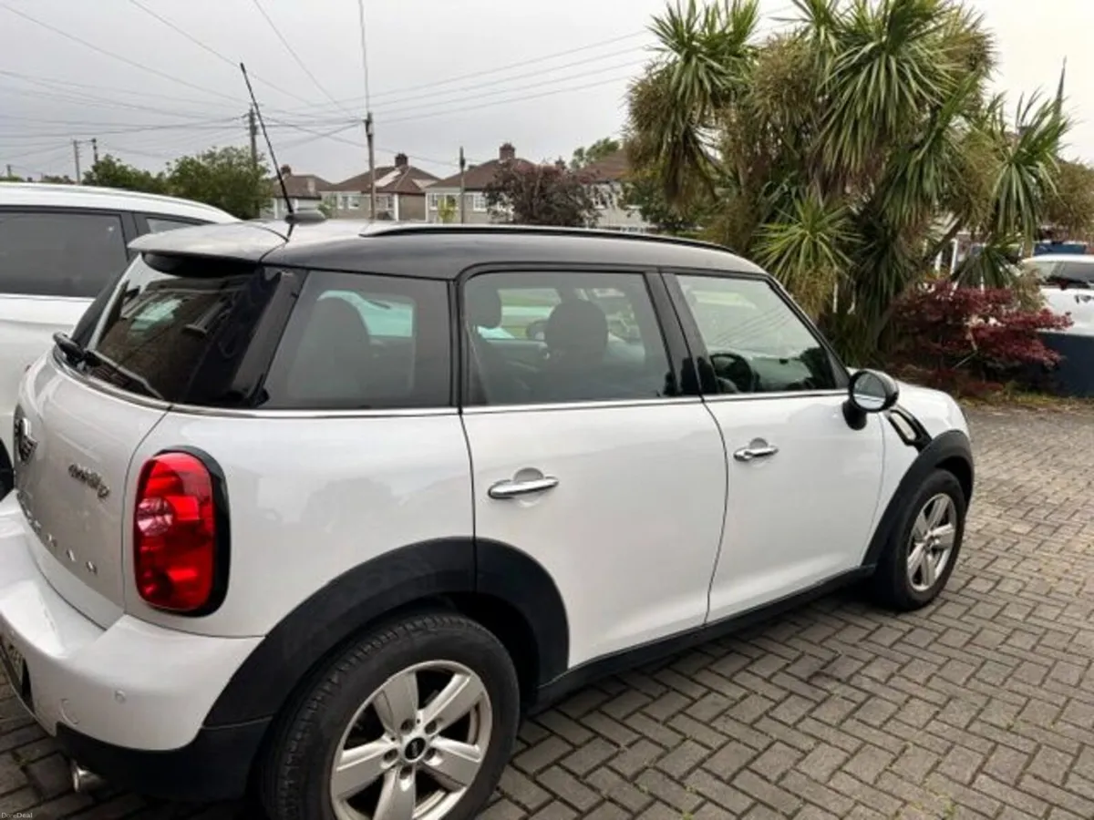 Mini Countryman 2015 (152 reg)only 87,822 km - Image 3