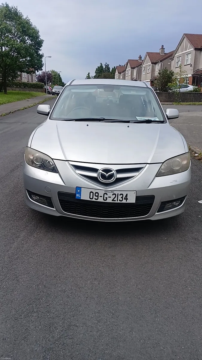 2009 Mazda 3 1.6 petrol 5 speed manual nct until S - Image 1