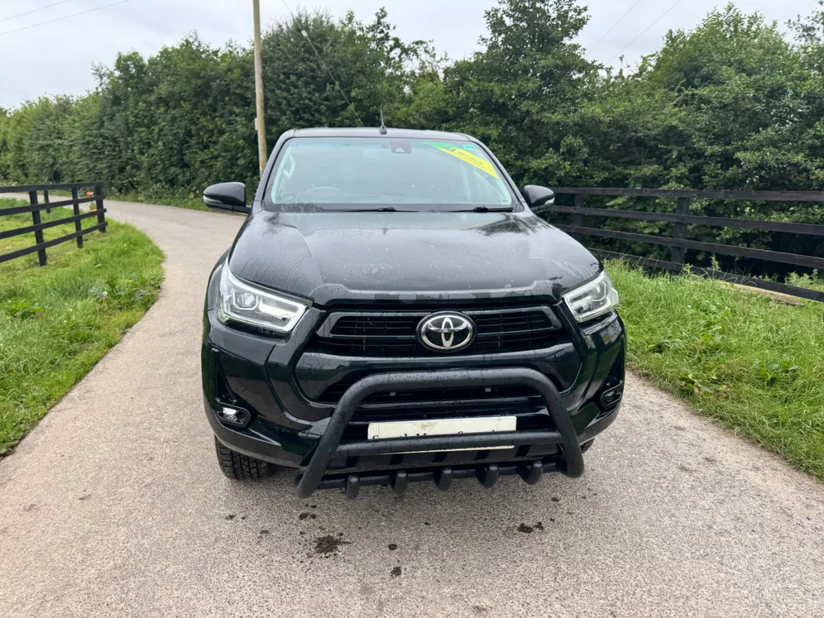 211 Toyota Hilux Invincible X ‘Auto Beauty***** - Image 5