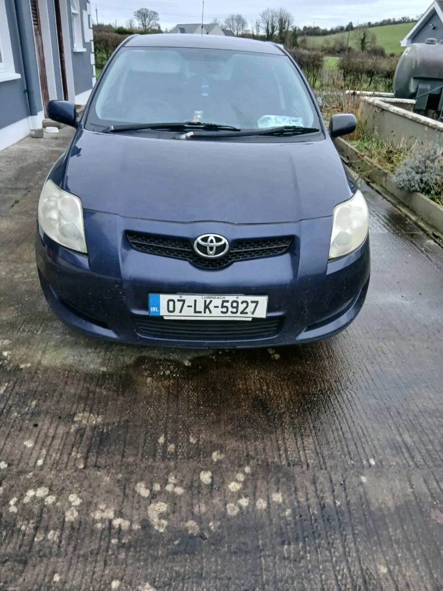 Car - Image 3