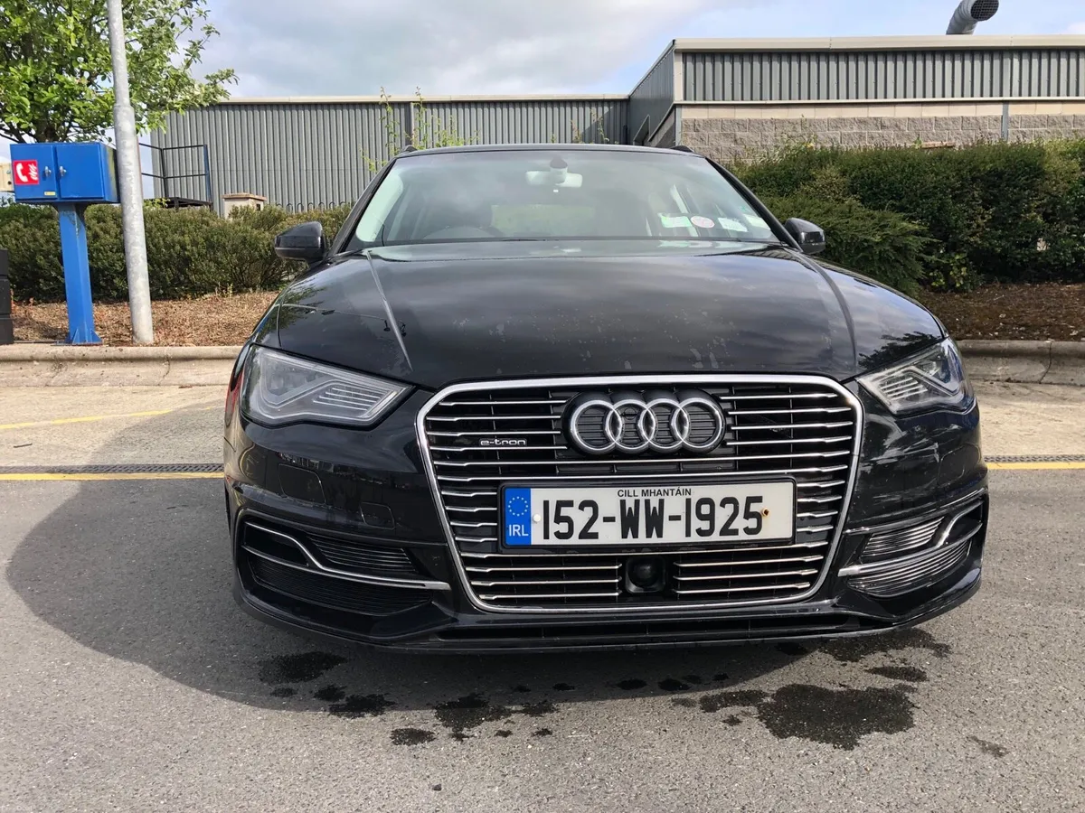 Audi A3 E-Tron - Image 1