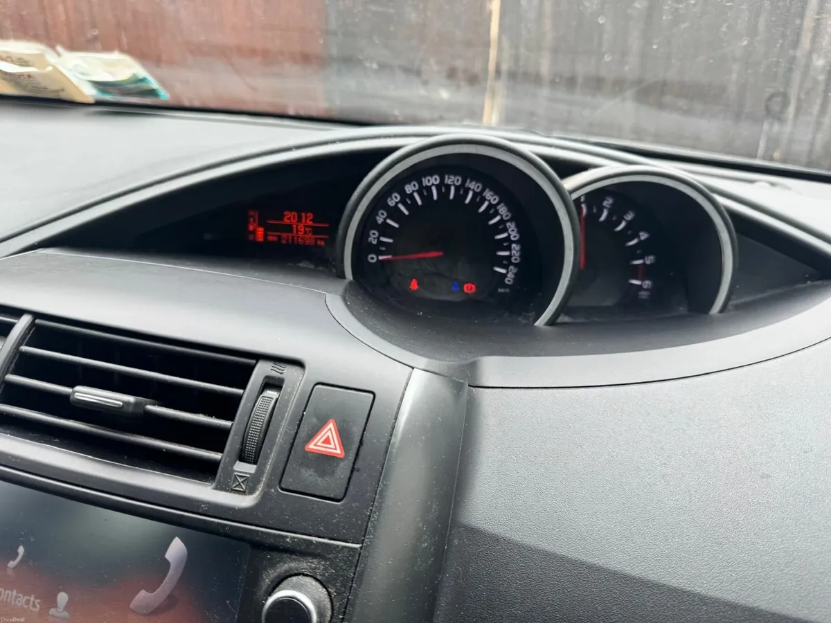 2017 TOYOTA VERSO 1.6 D4D 7 SEATER LOW MILEAGE - Image 3