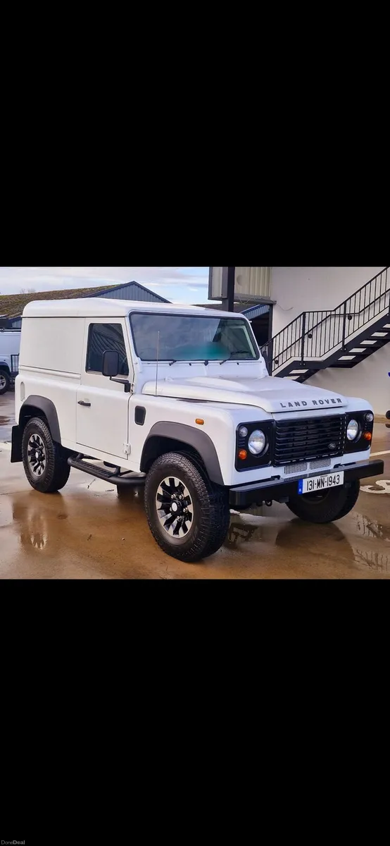 LANDROVER DEFENDER 90 - Image 3