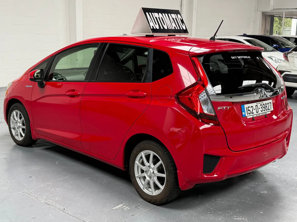 2015 Honda Fit 1.5 Hybrid Automatic,36K KM - Image 4