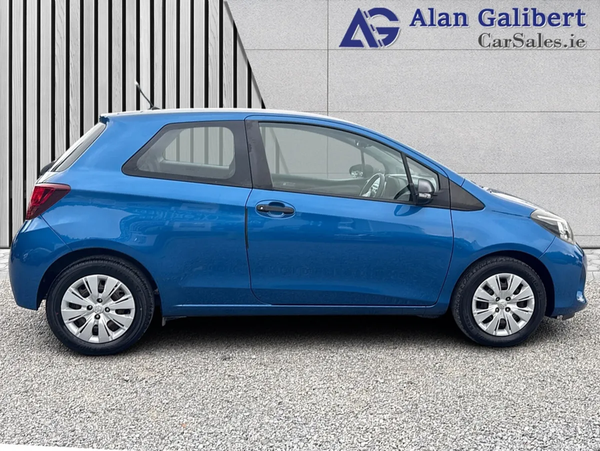 Toyota Yaris 1.0 VVTI ACTIVE  3DR - Image 3