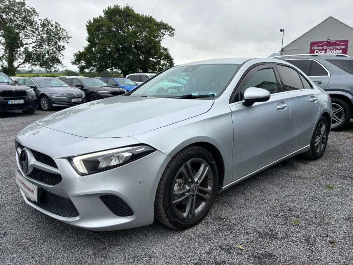 Mercedes-Benz A-Class 180 D SALOON AUTO (LOW KLMS) - Image 4