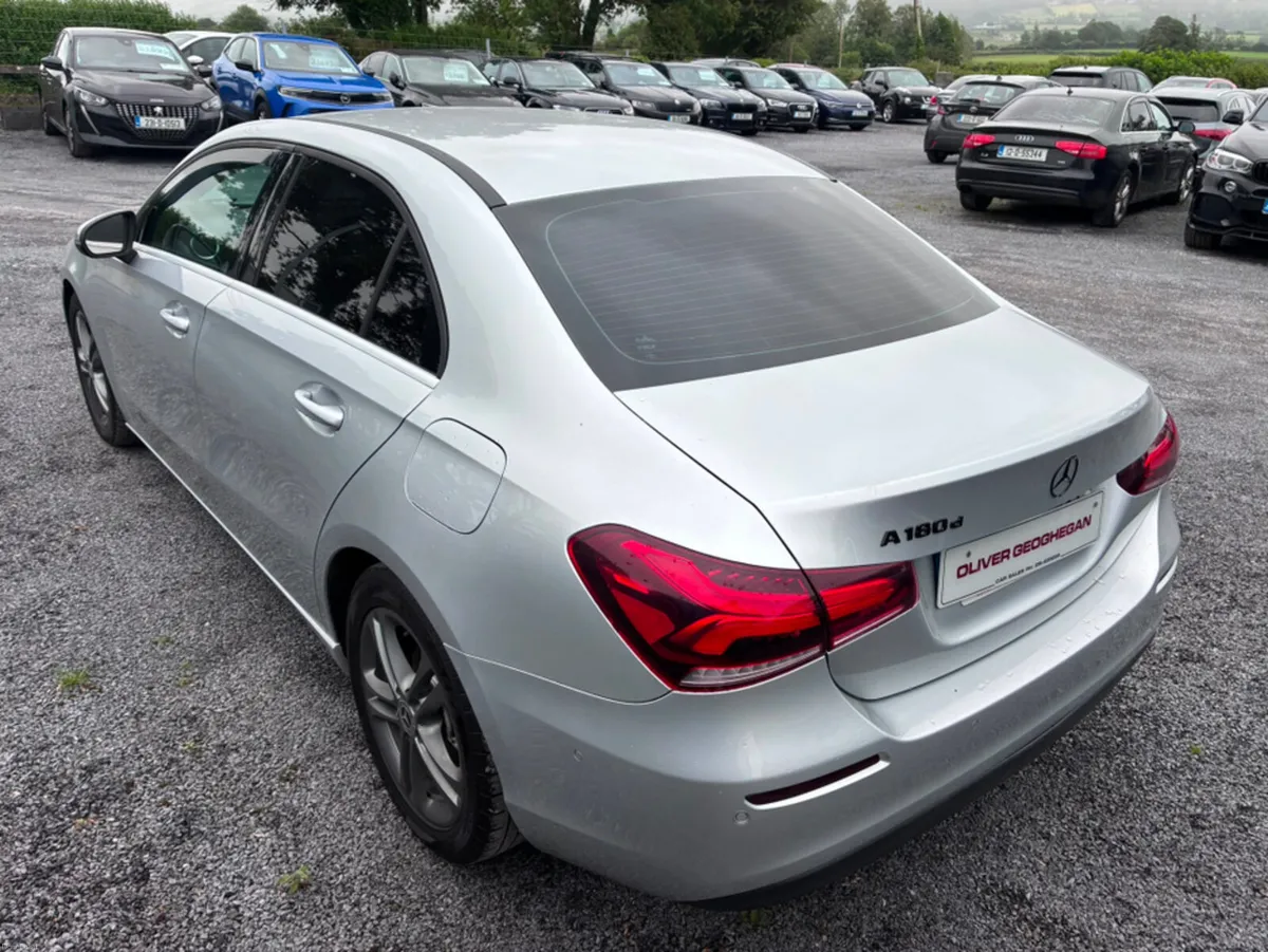 Mercedes-Benz A-Class 180 D SALOON AUTO (LOW KLMS) - Image 3