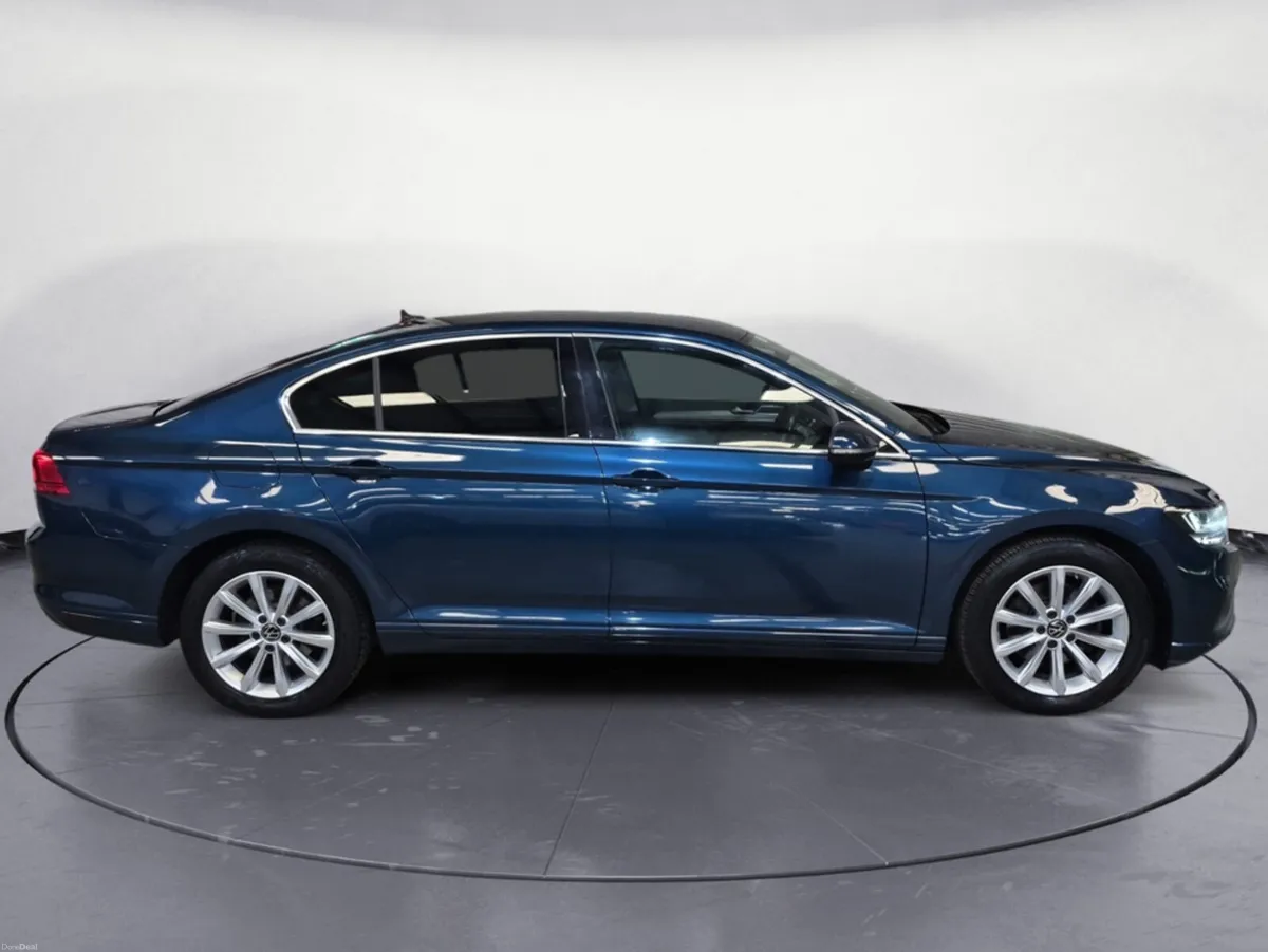 Volkswagen Passat BUSINESS 2.0 TDI D7F 122 4DR AUT - Image 4