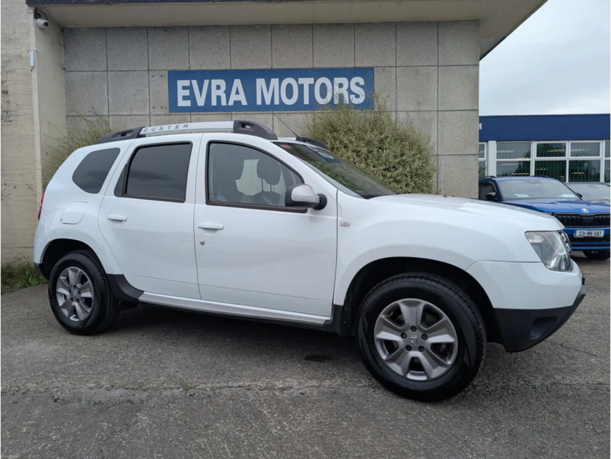 Dacia Duster SIGNATURE 1.5L DIESEL MANUAL//CRUISE - Image 3