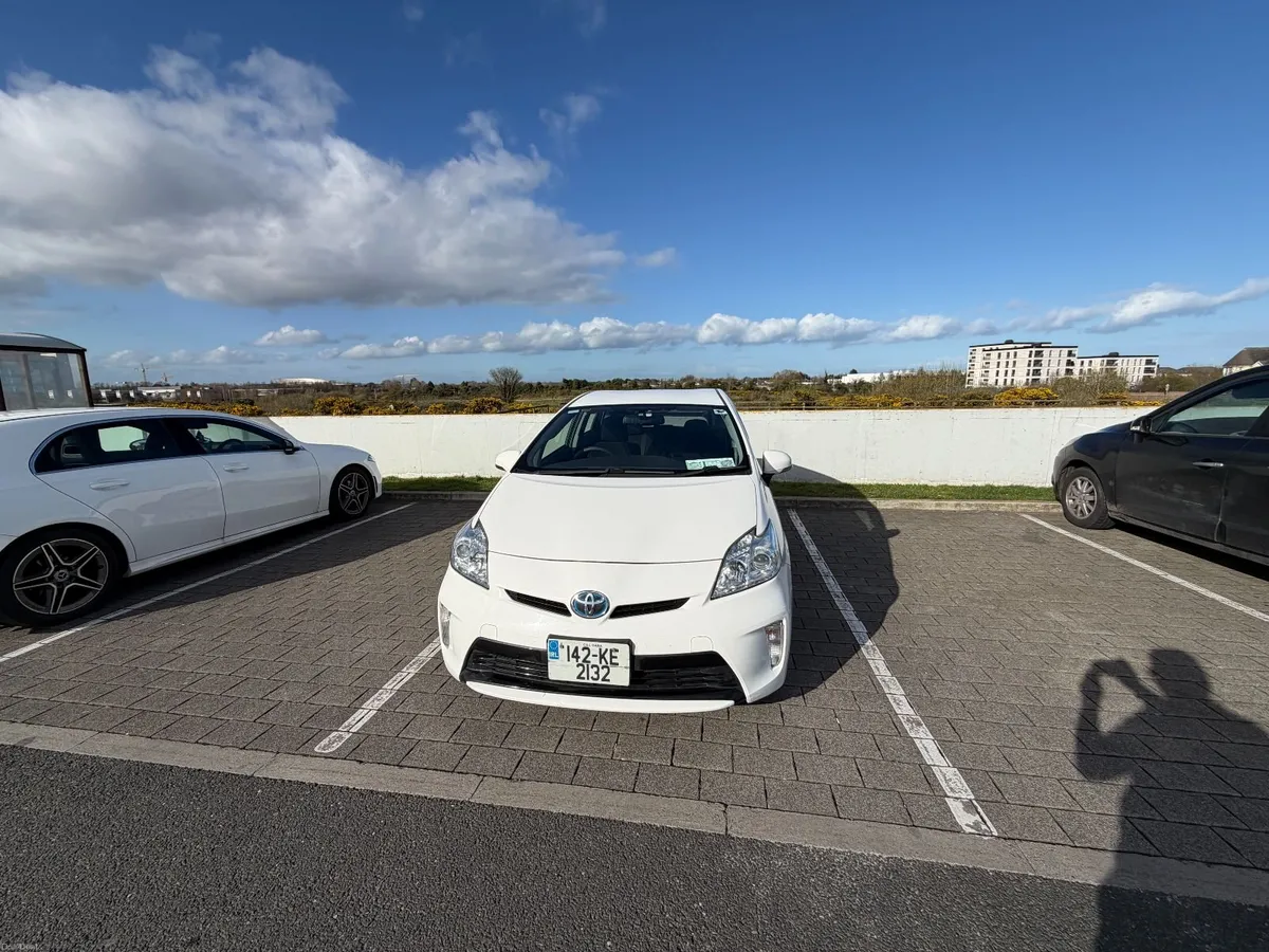Toyota Prius 2014 - Image 1