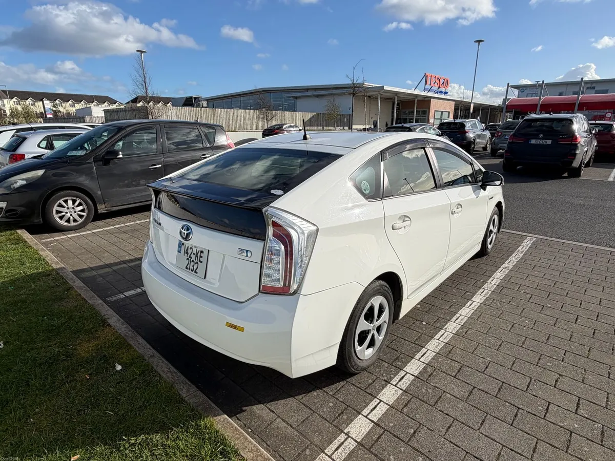 Toyota Prius 2014 - Image 3