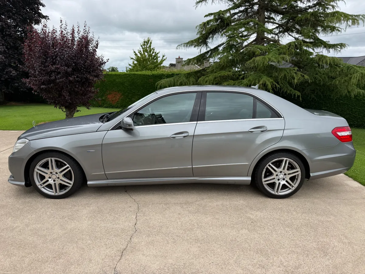 2009 MERCEDES E350 CDI SPORT AUTO - Image 6