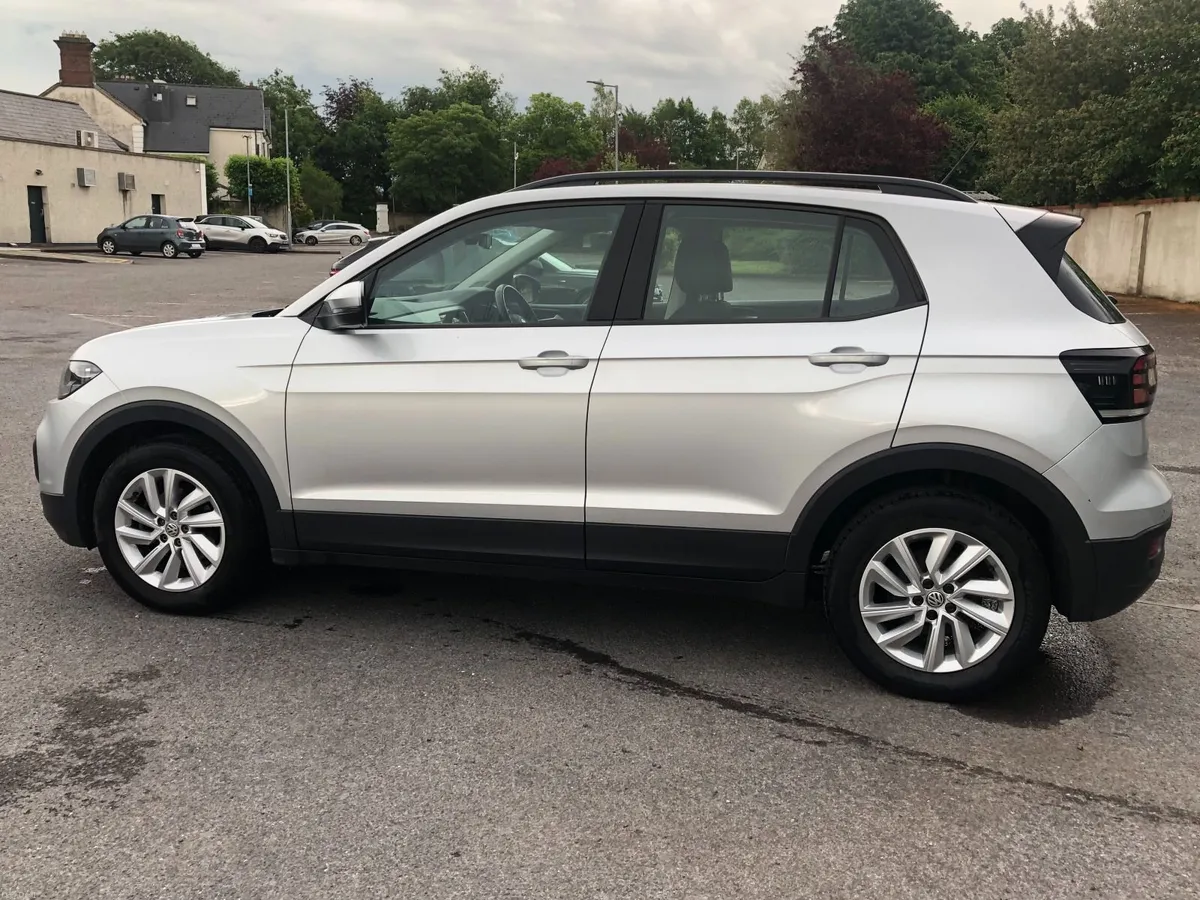 Volkswagen T-Cross 2019 - Image 4