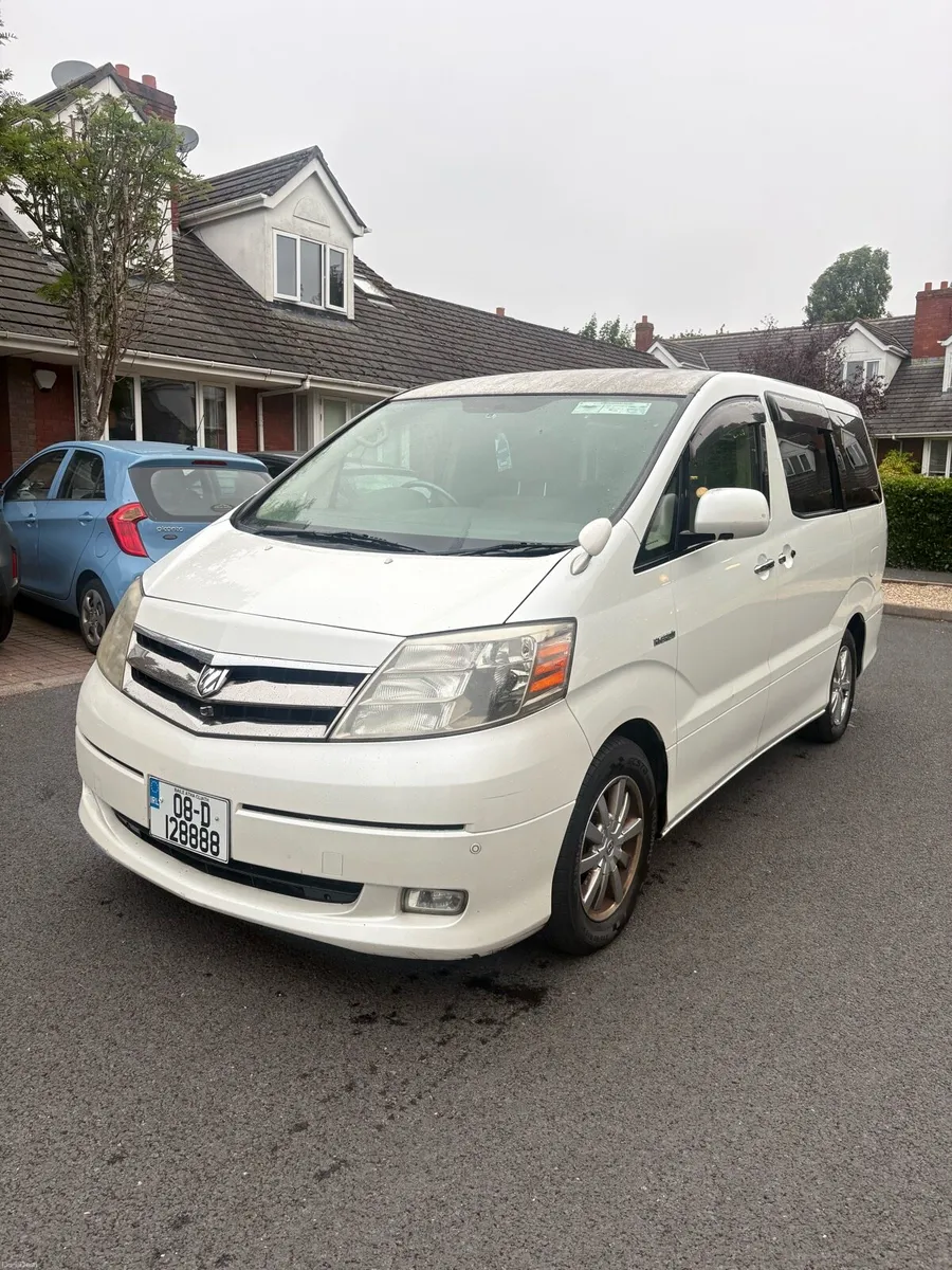 Toyota Alphard Blizzard Hybrid - Image 2