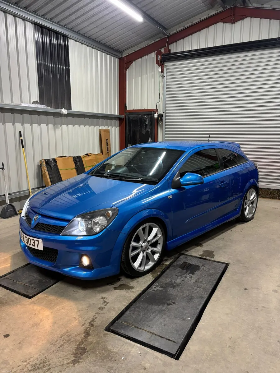 Vauxhall astra vxr - Image 1