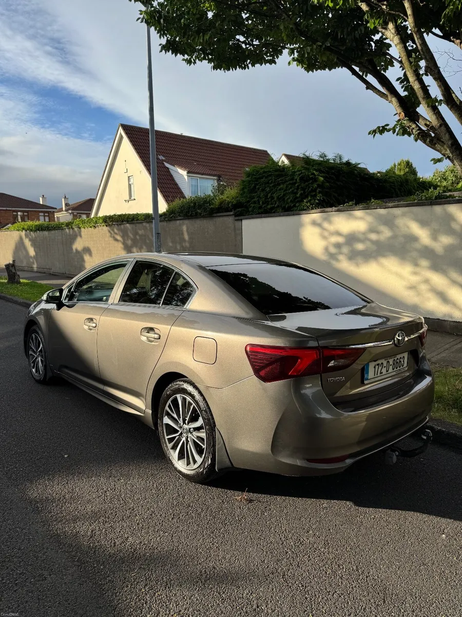2017 Toyota Avensis 1.6D-4D Sol NCT 7/27 only 93km - Image 4