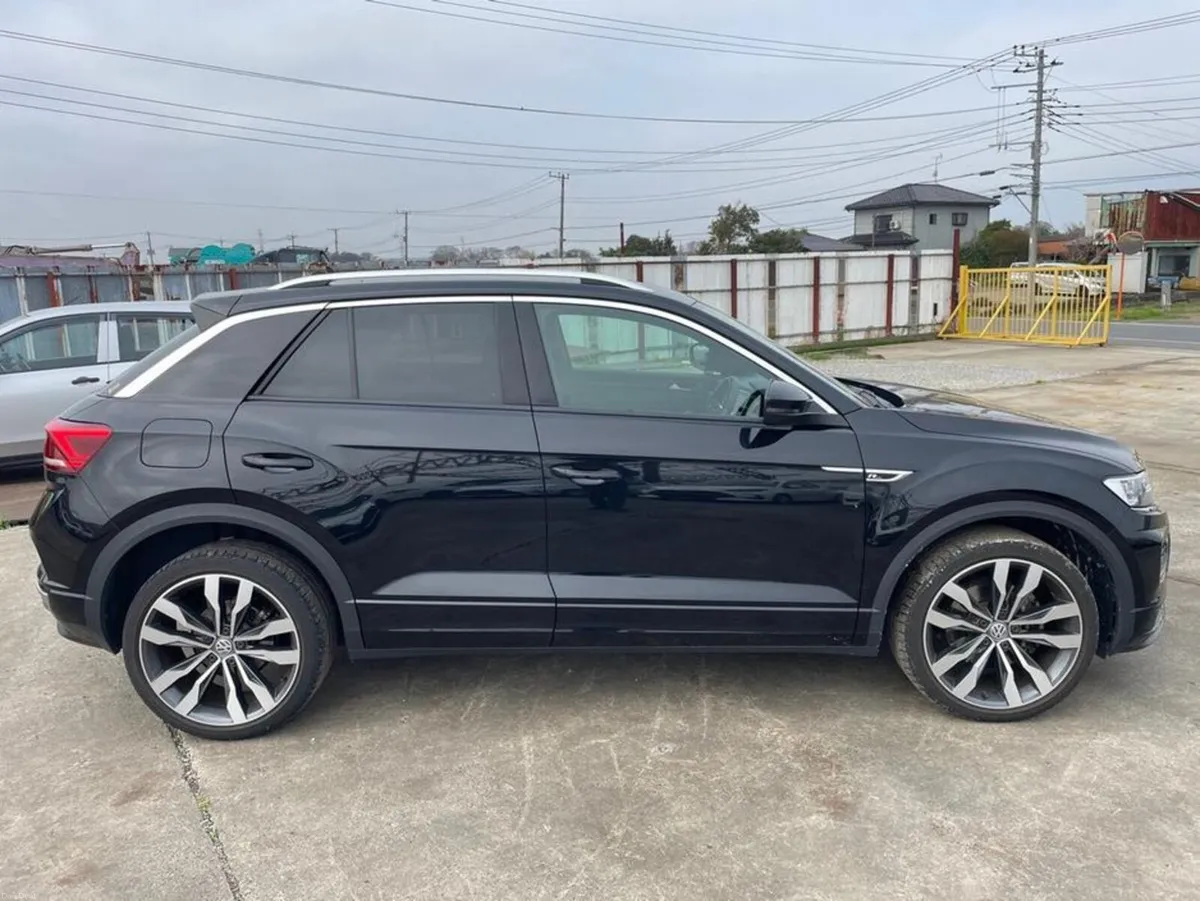 Volkswagen T-Roc 202 TDI R Line - Image 2