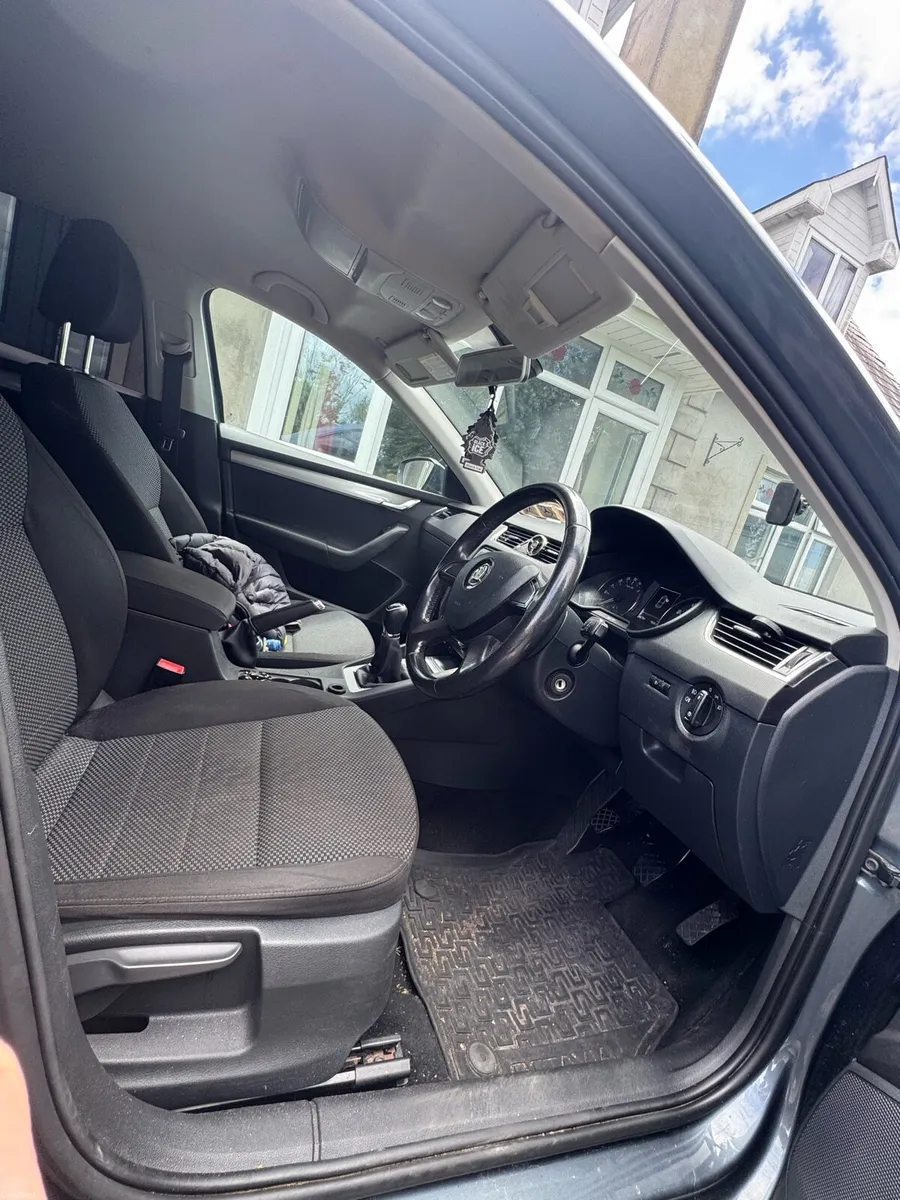 Skoda Octavia 1.6tdi - Image 6
