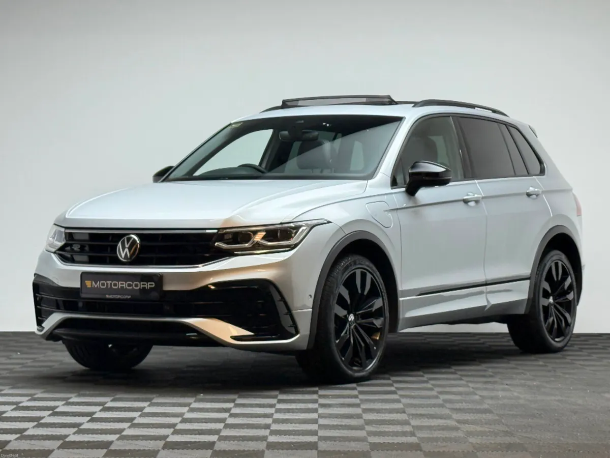 Volkswagen Tiguan BLACK EDITION TSI DSG - Image 3