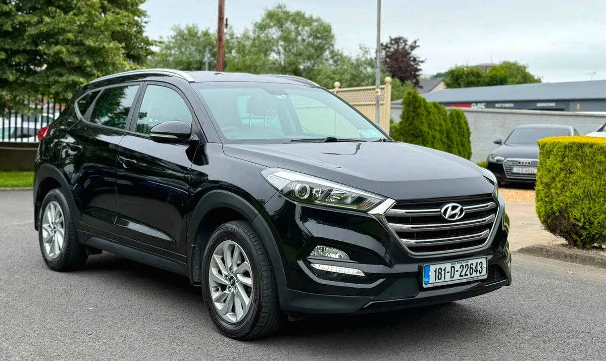 181 HYUNDAI TUCSON 1.7D LOW MILES - Image 1