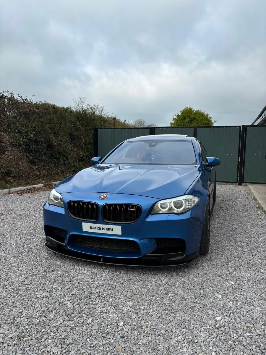 BMW m5 - Image 2