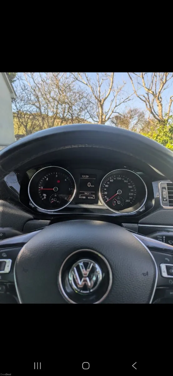 Volkswagen Jetta 2015 - Image 4