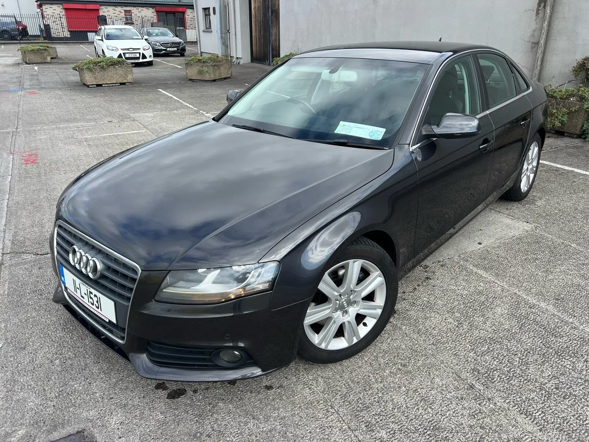 2011 Audi A4 2.0 TDI Full Black Leathers - Image 3