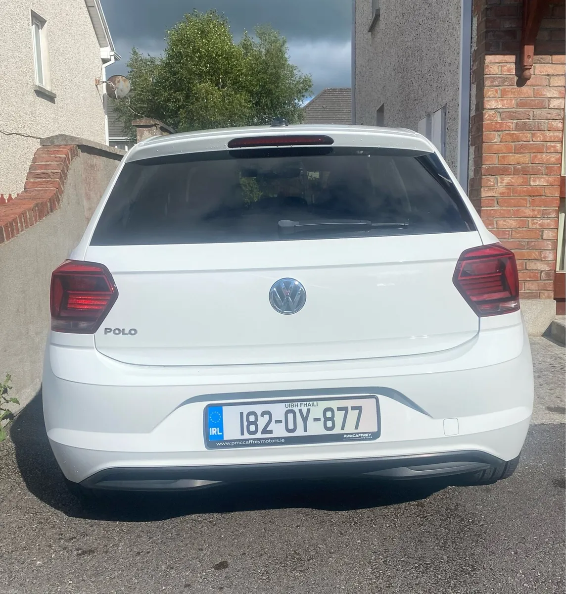 Volkswagen Polo trendline tsi 1.0 automatic - Image 3