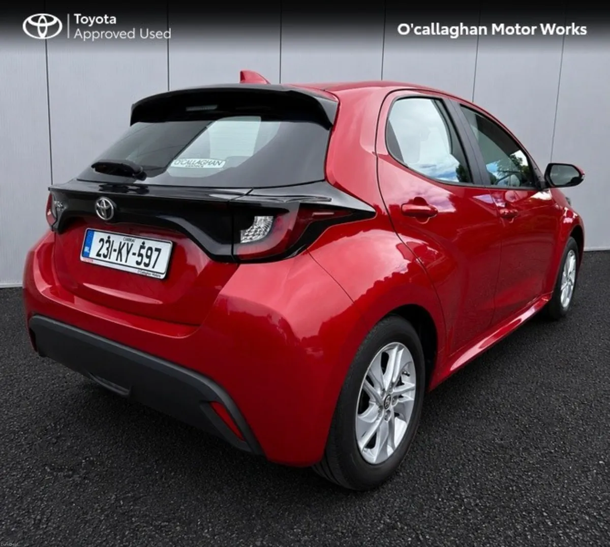 Toyota Yaris YARIS 1.5 LUNA - Image 2