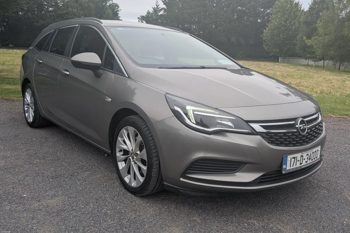 Opel Astra 2017 NCT 03/27 &TAX 01/27 - Image 1