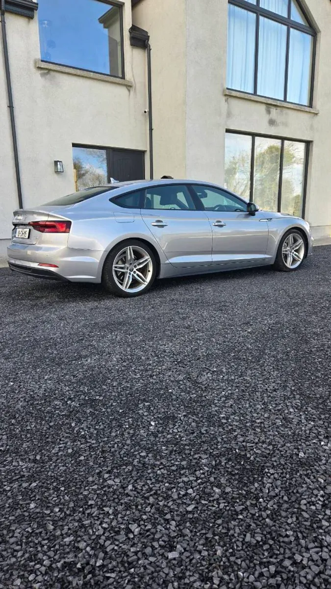 Audi A5 SLine - Image 4