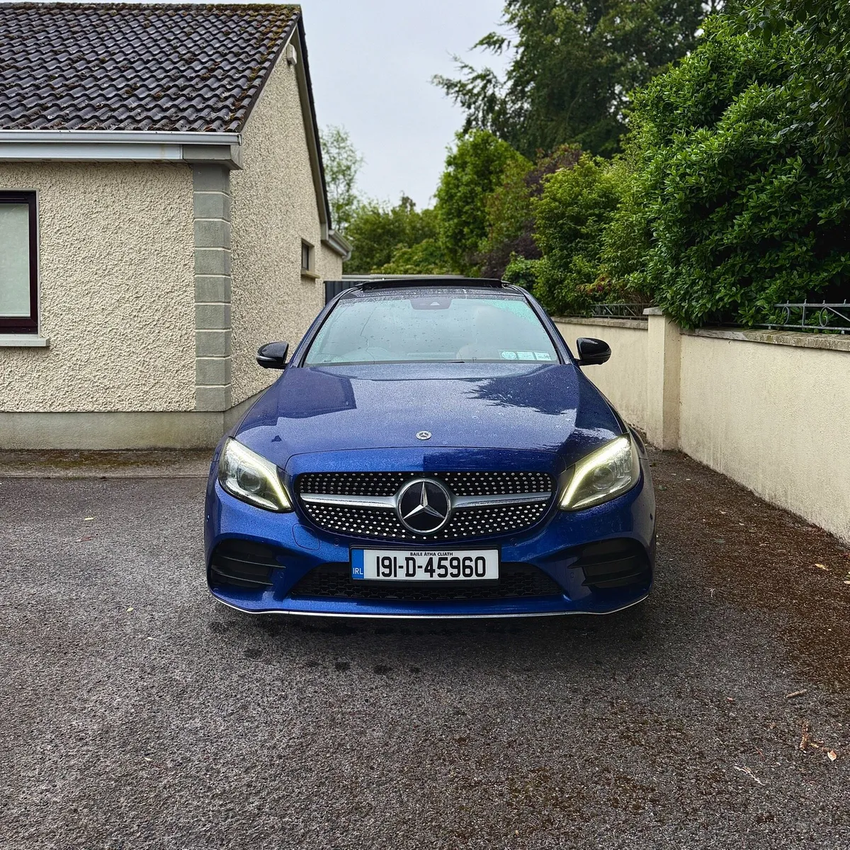 Mercedes C300 Avantgarde Premium Plus - Image 2