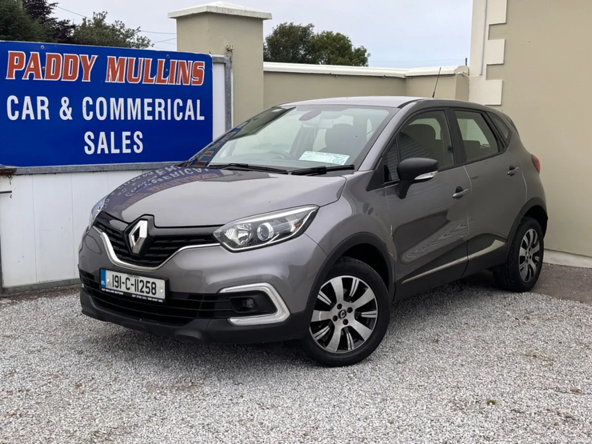 Renault Captur LOW MILEAGE , VERY RELIABLE , NEW T - Image 2