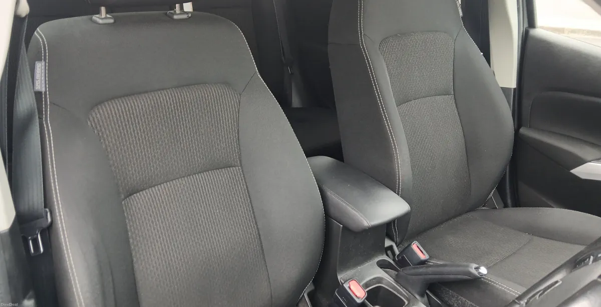 Suzuki SX4 S-Cross 2017 1.0 SZT SUV 5dr - 1 OWNER - Image 6
