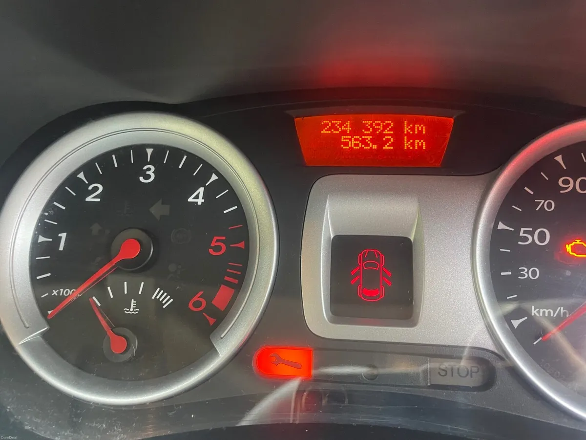 Renault Clio 2010 - Image 3