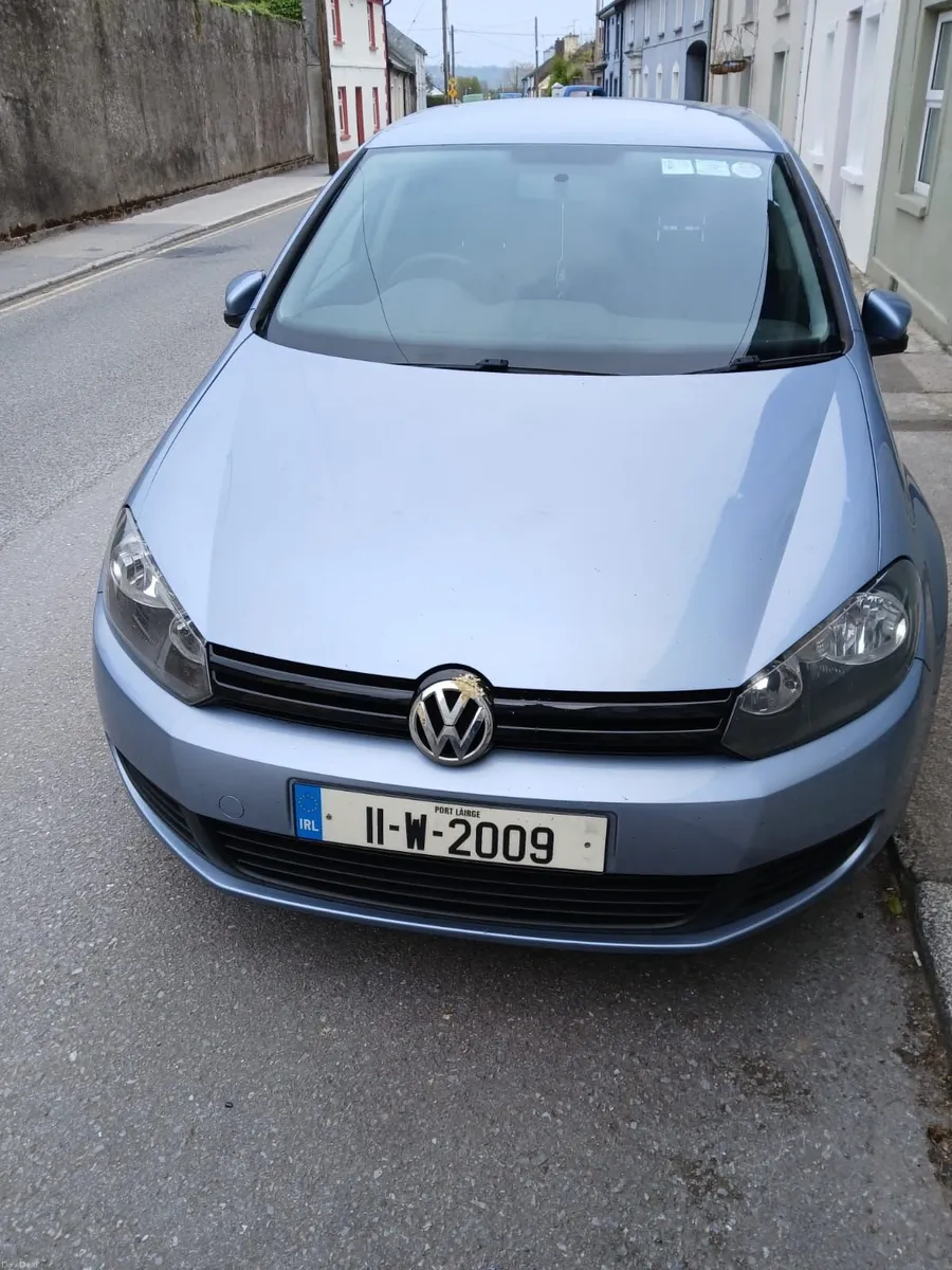 Volkswagen Golf 2011 - Image 1