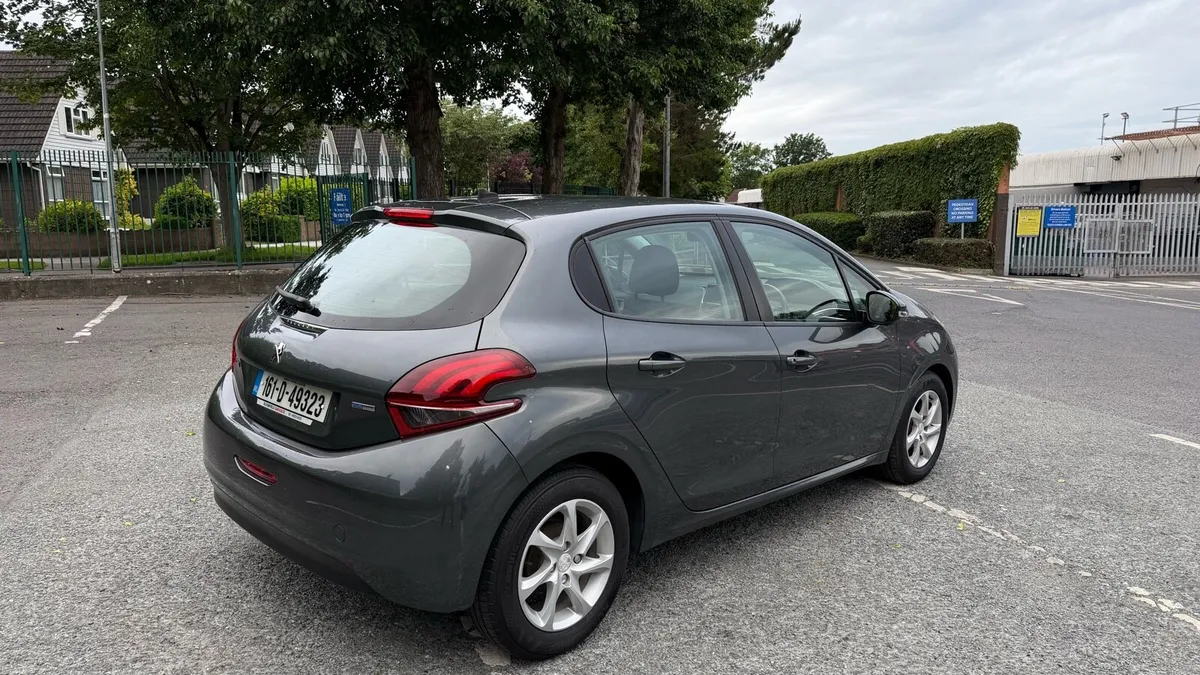 Peugeot 208 10/27 NCT - Image 4