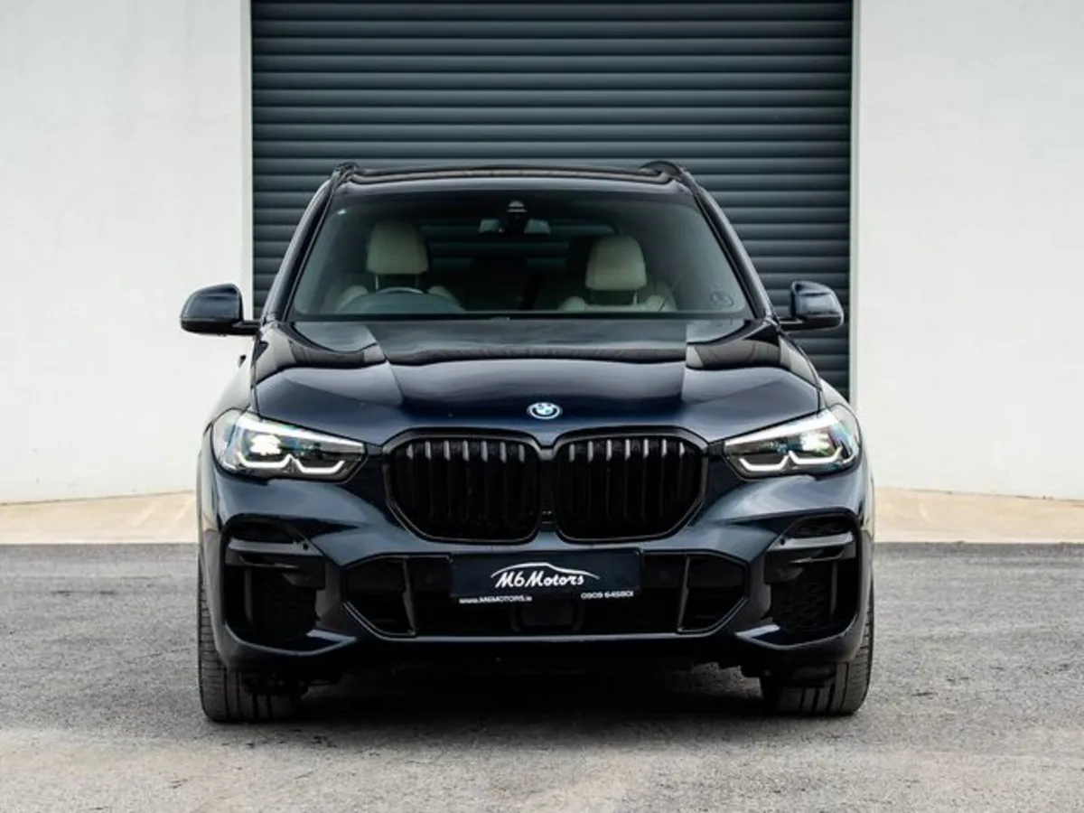 BMW X5 XDRIVE45E M SPORT *PRO PACK* - Image 3