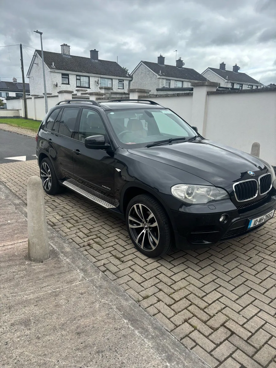 Bmw x5 Crewcab - Image 1