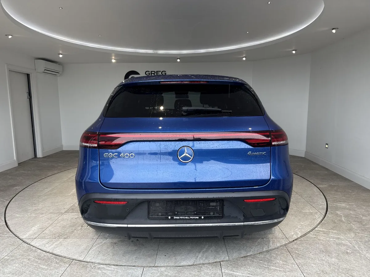 Mercedes-Benz AMG 2023 - Image 6