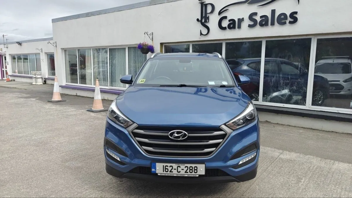 Hyundai Tucson 1.6 Comfort Petrol - Image 2