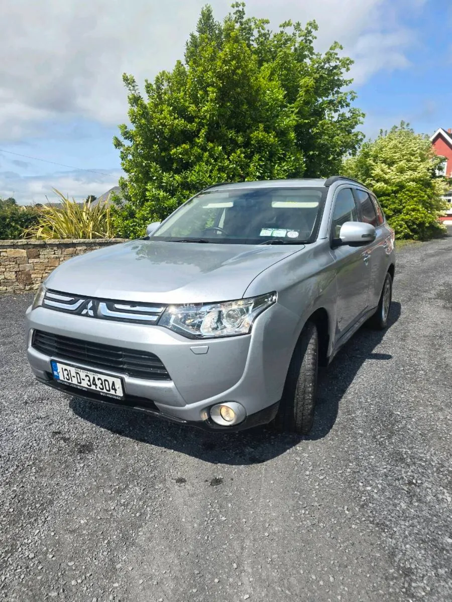 Mitsubishi Outlander Gx4 top Spec Nct 10/26 €5400 - Image 3