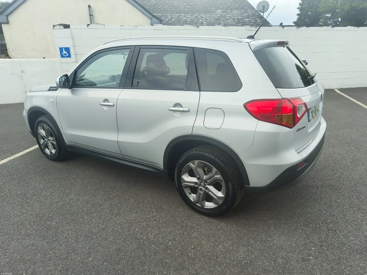Suzuki Vitara 1.6 GL+ - Image 6
